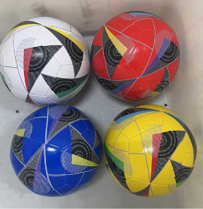 М`яч футбольний C 70143 (100) 4 кольори, розмір №5, матеріал PVC, 280 грамів, гумовий балон, ВИДАЄТЬСЯ ТІЛЬКИ МІКС ВИДІВ