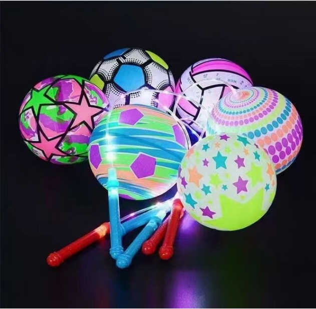 М`яч гумовий C 72545 (500) діаметр 17 см, паличка, підсвічування, 3 режими, від батарейок, у пакеті, ВИДАЄТЬСЯ ТІЛЬКИ МІКС ВИДІВ