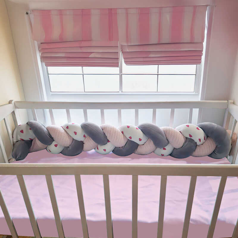 гр Бортик у ліжко "Косичка" 49431 (1) тканина в’язане полотно, МУСЛІН, ВЕЛЮР, наповнювач СИНТЕПУХ, розмір 120*18 см "Bimbo"