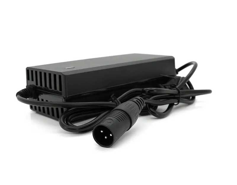 Зарядний пристрій для електровелосипеда 92270 (50) напруга 36V2А, для літієвих акумуляторів, в коробці