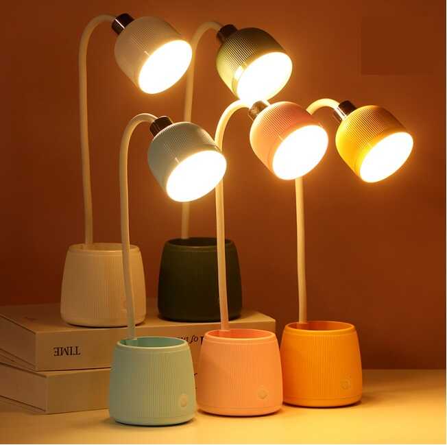 Лампа настільна світлодіодна C 71607 (60) 5 кольорів, 3 режими, вбудований акумулятор, органайзер, в коробці, ВИДАЄТЬСЯ ТІЛЬКИ МІКС ВИДІВ